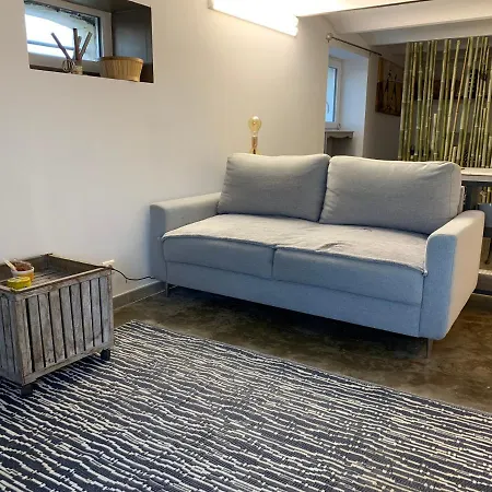 Studio De Nini * Rousson (Gard)